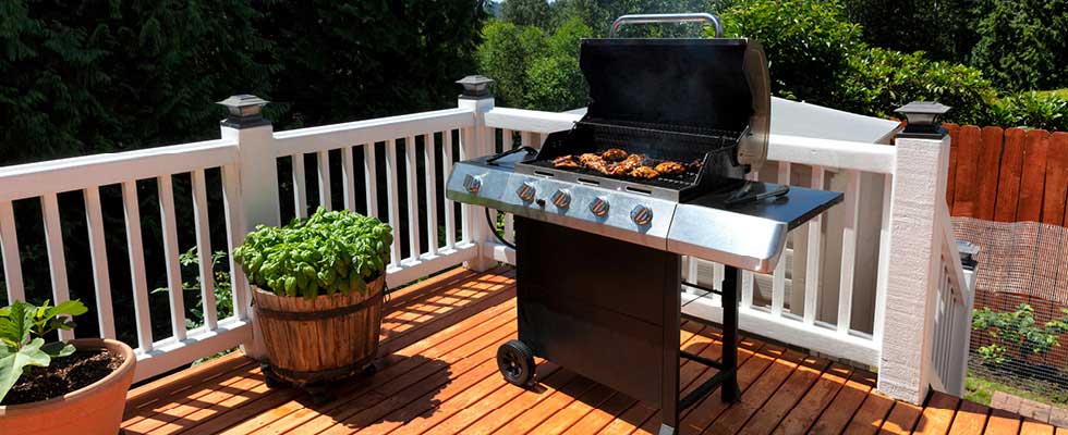 Using propane to power an outdoor grill